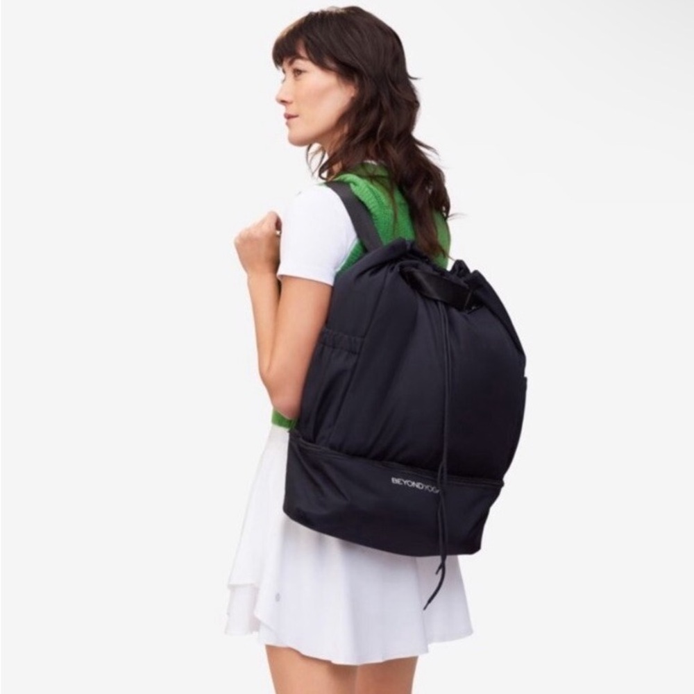 Beyond Yoga Black Convertible Gym Bag